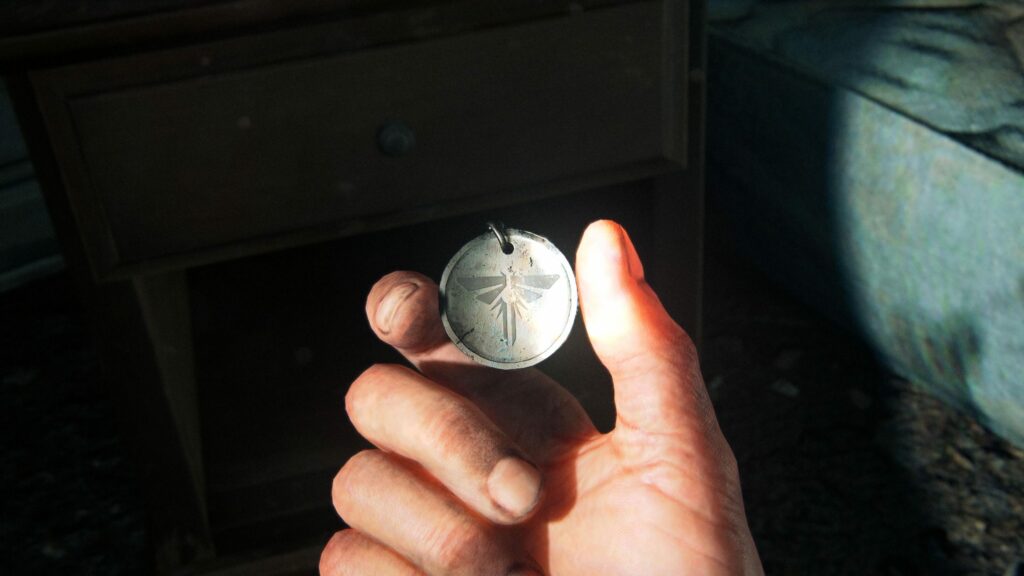 The Last of Us Part 1: Strefa kwarantanny – wisiorki ze świetlikami