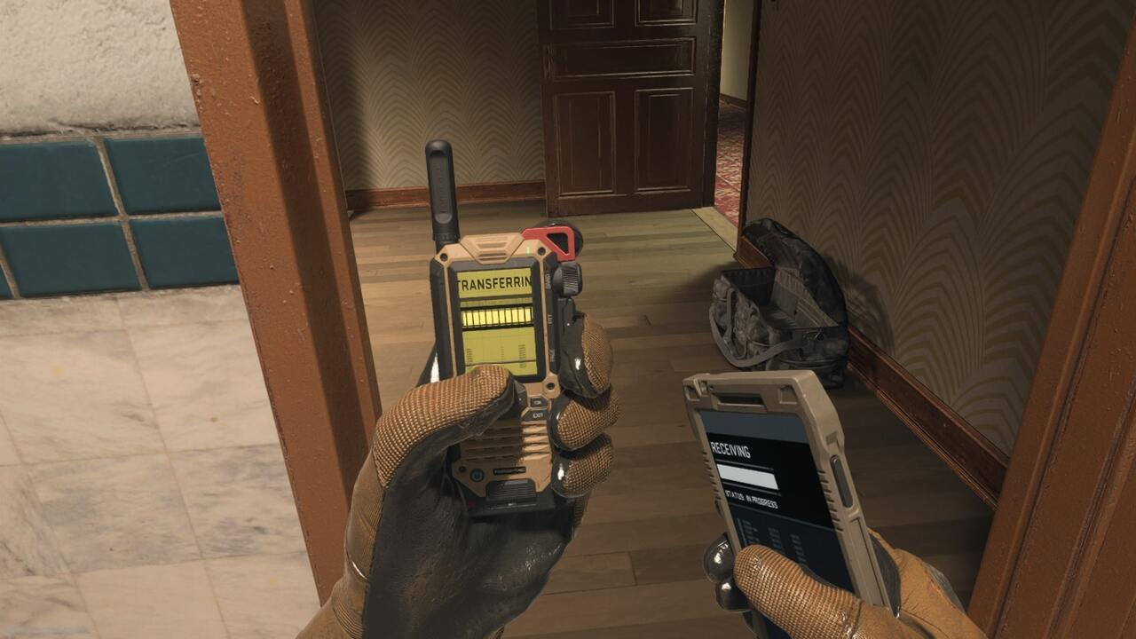 Jak szybko zdobyć gotówkę w Warzone 2 DMZ Warzone-2-DMZ-Kontrakty gotówkowe