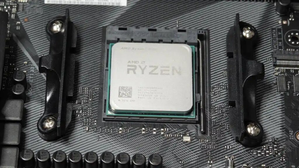 CPU